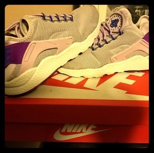 Purple - grey huaraches